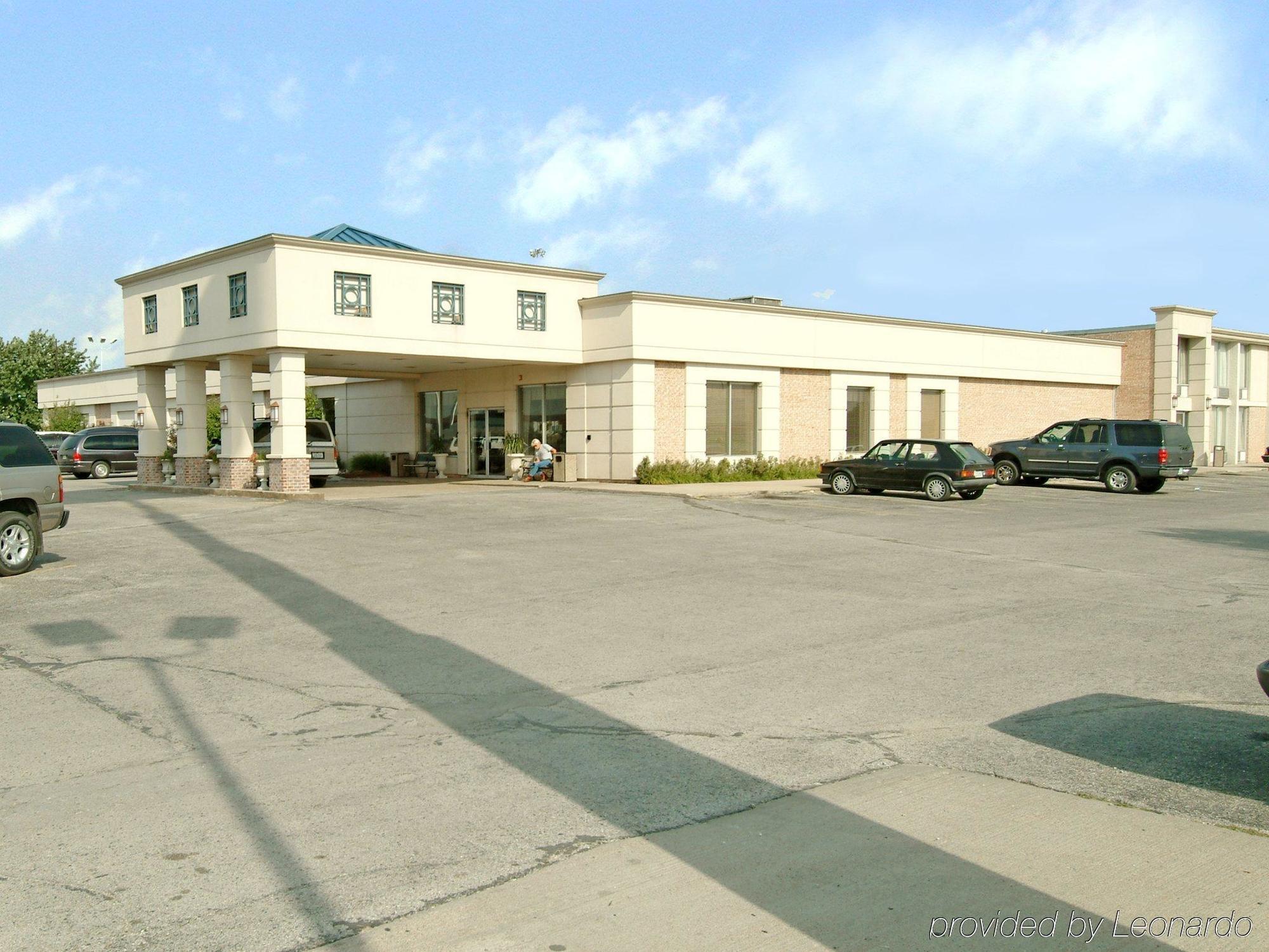 Best Western Crossroads Of The Bluffs Council Bluffs Exterior foto