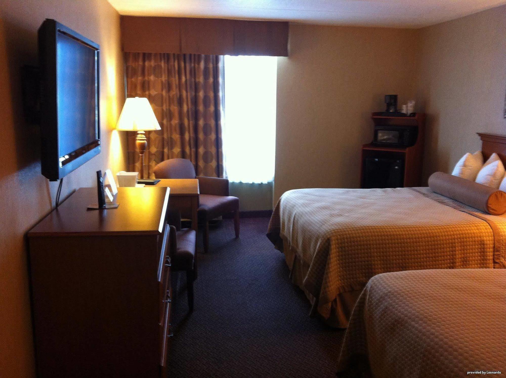 Best Western Crossroads Of The Bluffs Council Bluffs Habitación foto