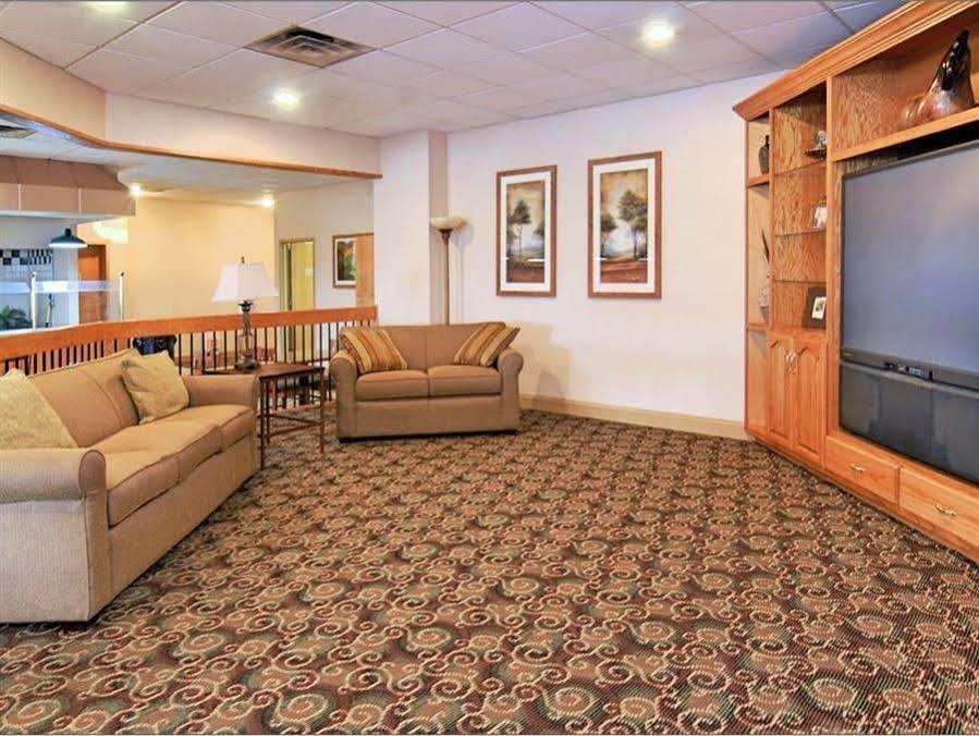 Best Western Crossroads Of The Bluffs Council Bluffs Exterior foto